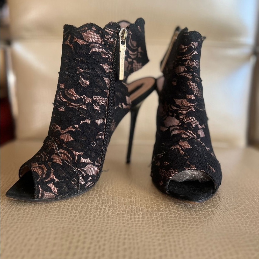 Made in Italy peep toe Lace black high stiletto heels size EU37
